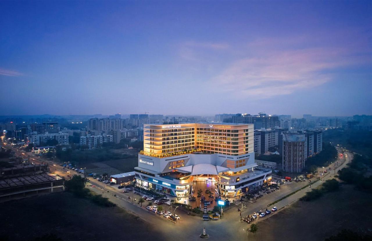 Hyatt Place Vadodara Extérieur photo